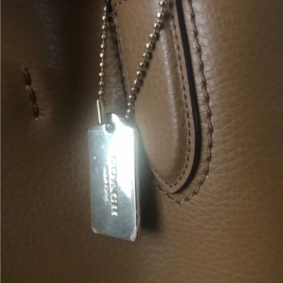 Coach Derby Brown Leather Tote Bag - Picture 4 of 5